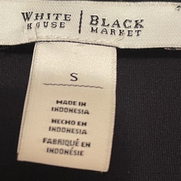 White House Black Market Top, Cap sleeves, wrap front design, Size S, Black - Picture 5 of 9